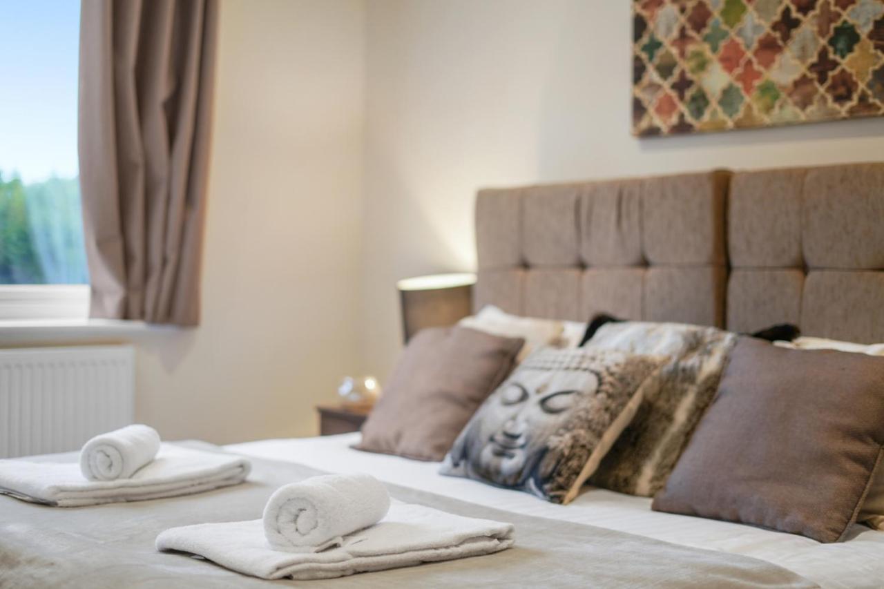 London Heathrow Living Serviced Apartments By Ferndale Stanwell Exteriér fotografie