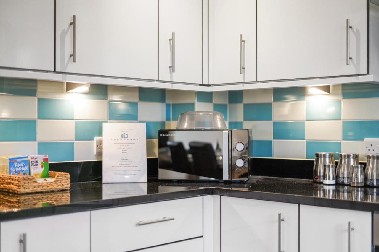 London Heathrow Living Serviced Apartments By Ferndale Stanwell Exteriér fotografie